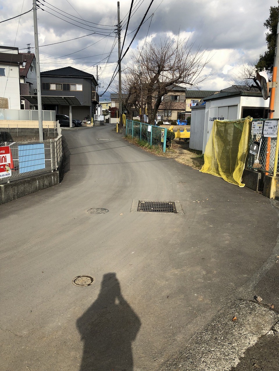 西側道路